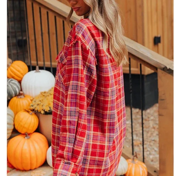 Cool Weather Inclined Plaid Top 🎃 - Picture 4 of 6
